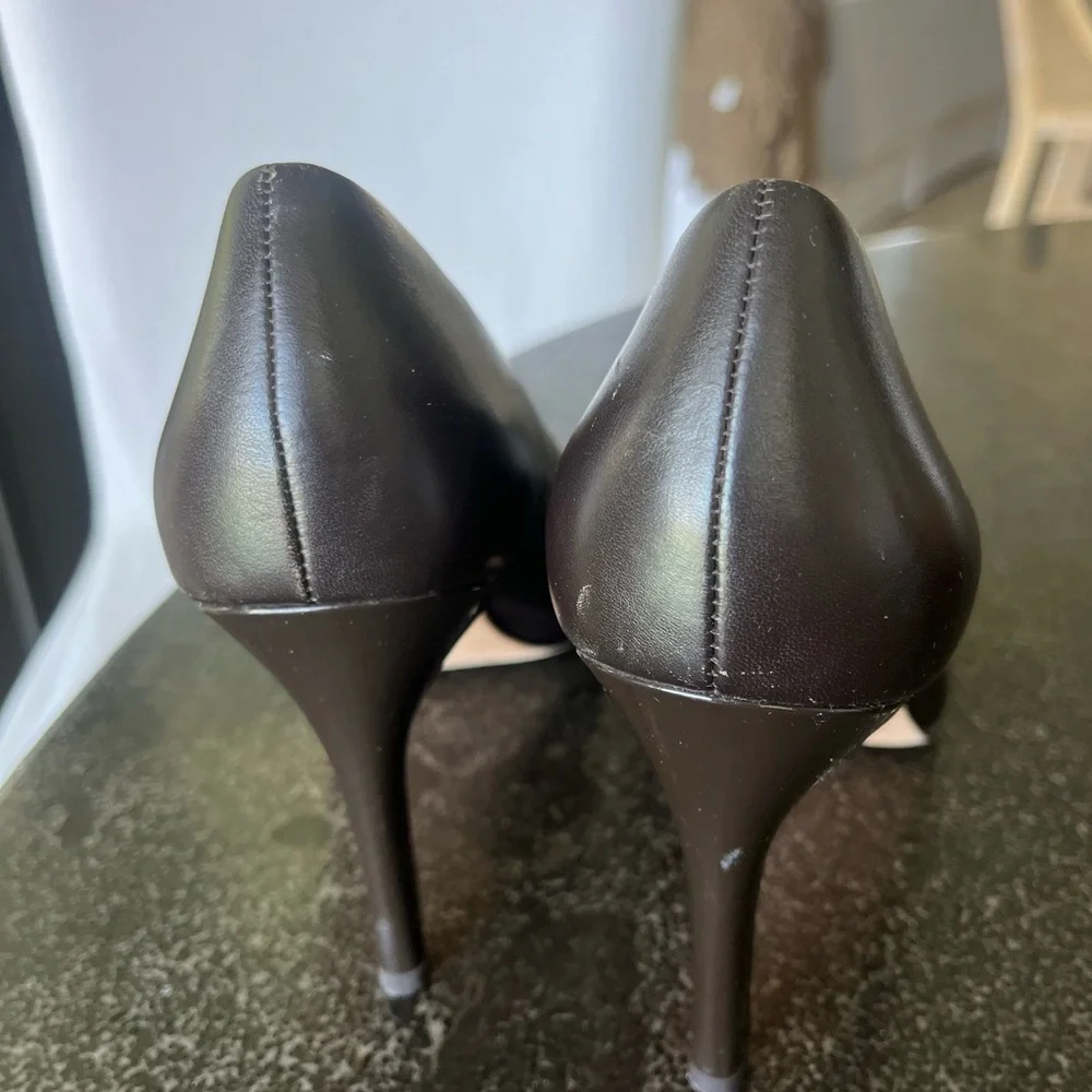 Brooks Brothers chocolate brown leather 3.5 inch heeled shoes size 9